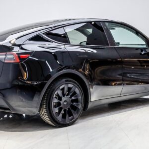 Tesla Model Y 2021 Standard Range RWD - 图片 3