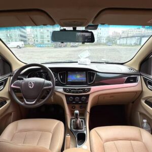 Baojun 730 2016 1.5L Comfort Edition 7-seater - 图片 3