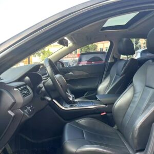 Hongqi 2022 H5 1.5TD flag rhyme version - 图片 4