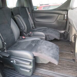 Toyota Alphard - 图片 18